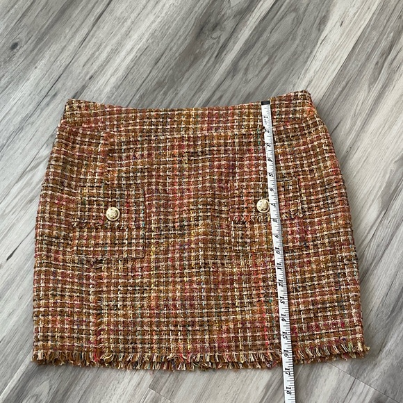 Blu Pepper Women’s Multicolor Tweed Mini Skirt with Frayed Hem size large - Picture 4 of 8